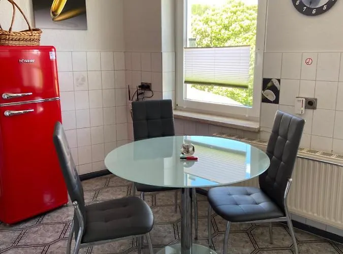 & Senftner Nyaraló *